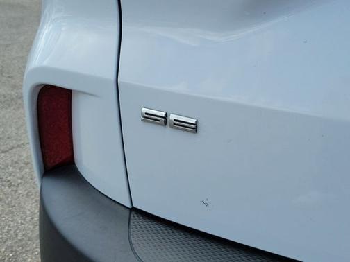 OXFORD WHITE 2020 Ford Escape SE