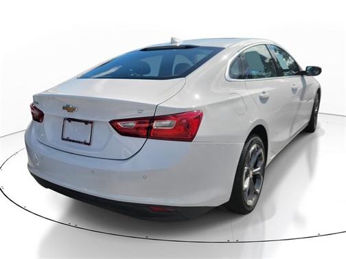 2024 Chevrolet Malibu LT W/1LT