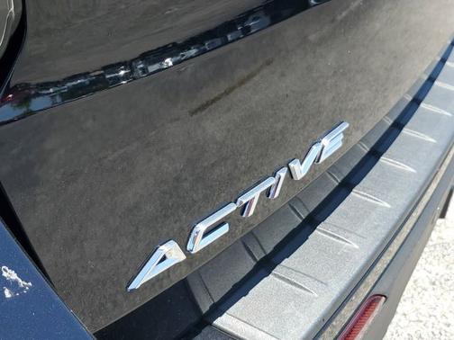 AGATE BLACK METALLIC 2025 Ford Explorer ACTIVE