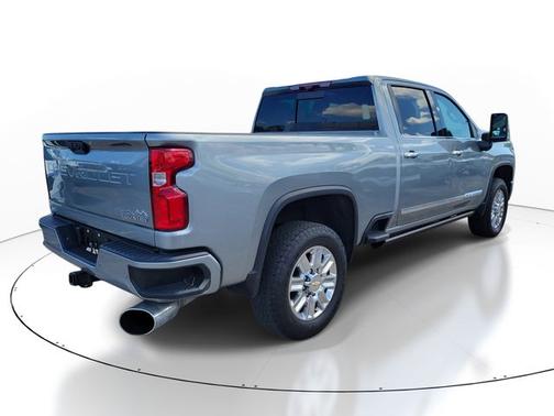 Sterling Gray Metallic 2024 Chevrolet Silverado 2500 HIGH COUNTRY