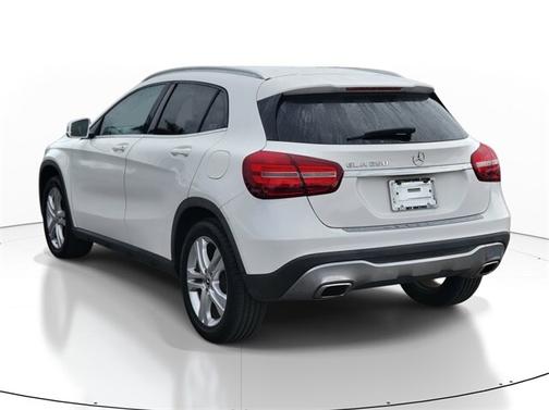 2020 Mercedes-Benz GLA 250 BASE