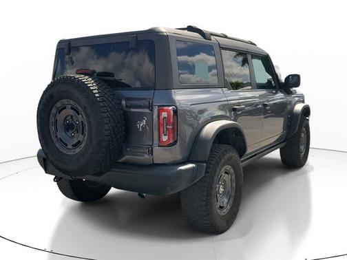 CARBONIZED GRAY METALLIC 2023 Ford Bronco EVERGLADES