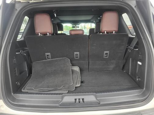 2022 Ford Expedition LIMITED