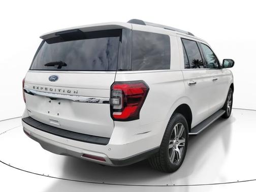 2022 Ford Expedition LIMITED