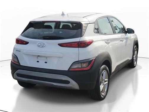 2022 Hyundai KONA SE