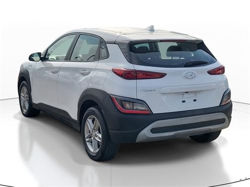 2022 Hyundai KONA SE
