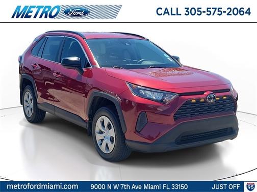 2020 Toyota RAV4 LE