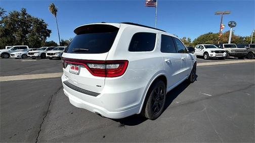 2026 Dodge Durango GT HEMI V8