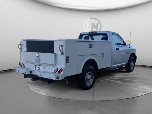 2018 RAM 2500 Tradesman Regular Cab 4x2 8' Box