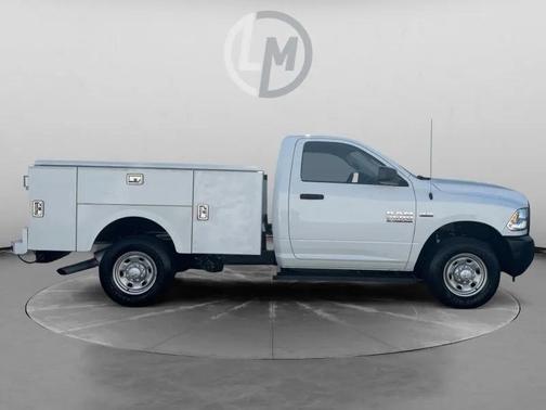 2018 RAM 2500 Tradesman Regular Cab 4x2 8' Box