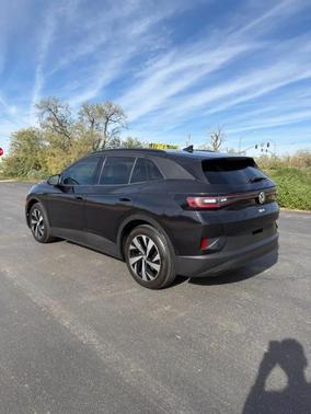 2023 Volkswagen ID.4 Standard