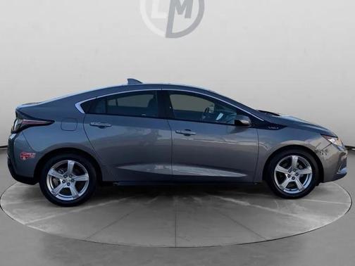 2018 Chevrolet Volt LT