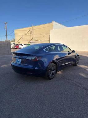 2019 Tesla Model 3 Mid Range