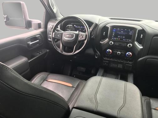 2023 GMC Sierra 2500 AT4