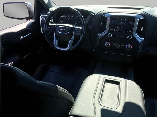 Onyx Black 2022 GMC Sierra 1500 SLT