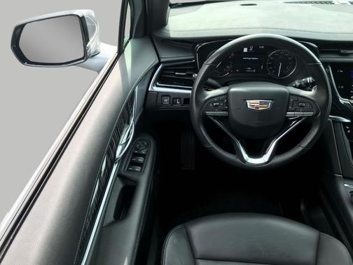 2025 Cadillac XT6 Premium Luxury AWD