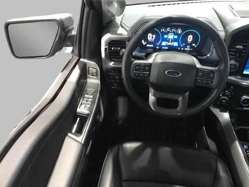 Carbonized Gray Metallic 2022 Ford F-150 Lariat