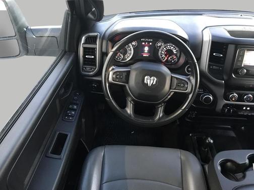 2024 RAM 2500 Tradesman Crew Cab 4x4 6'4' Box