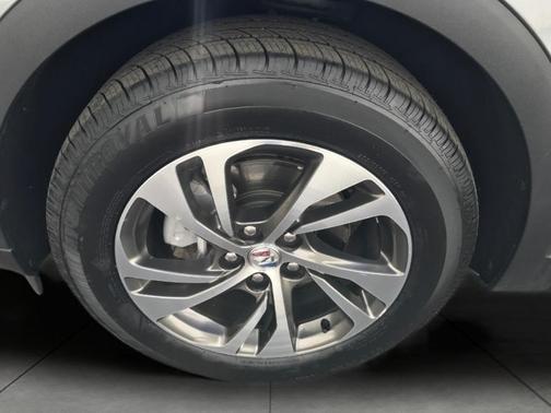 2023 Buick Envision Essence AWD