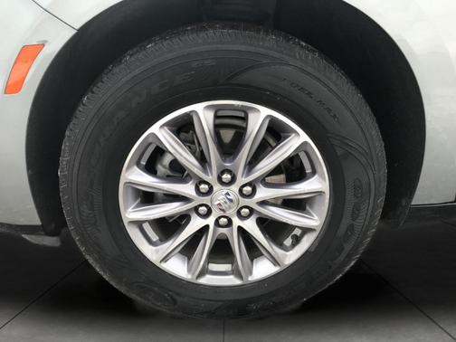 2023 Buick Enclave Essence AWD