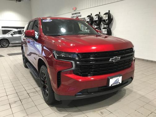 2023 Chevrolet Tahoe 4WD RST