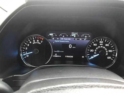 2017 Ford F-150 CREW CAB PICKUP - SHORT BED