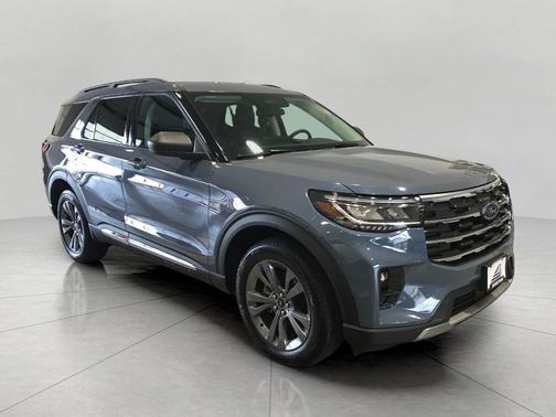 Vapor Blue Metallic 2025 Ford Explorer Active