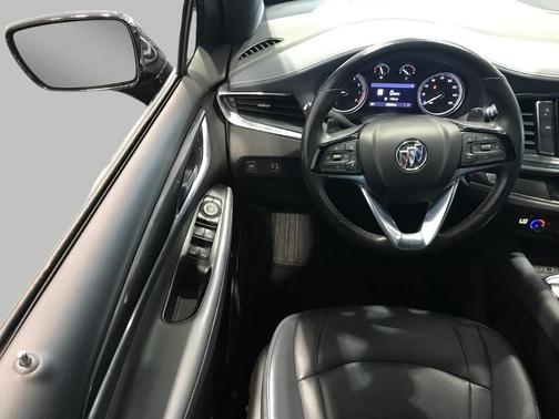 2023 Buick Enclave Essence AWD