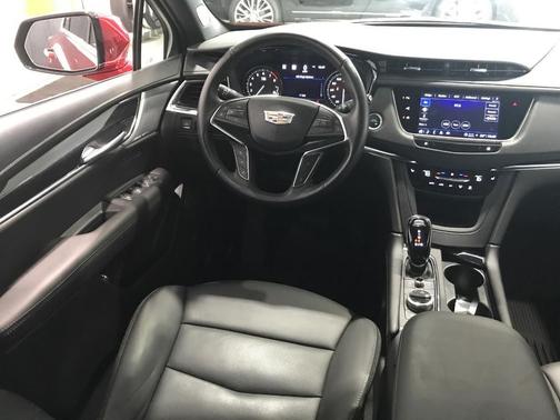 2023 Cadillac XT5 Premium Luxury