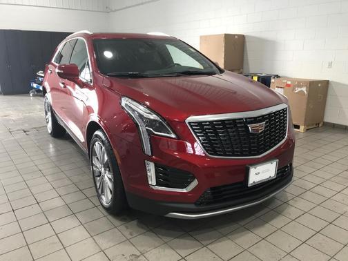 2023 Cadillac XT5 Premium Luxury