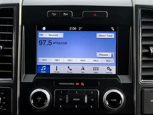 2017 Ford F-150 CREW CAB PICKUP - SHORT BED