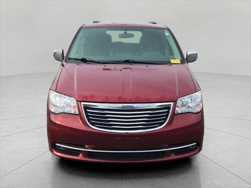 2015 Chrysler Town & Country Touring-L
