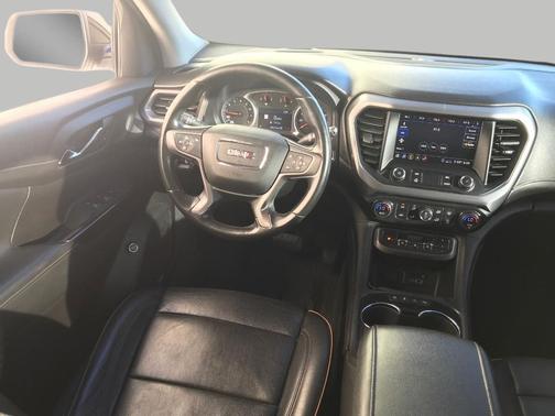 2020 GMC Acadia AWD AT4