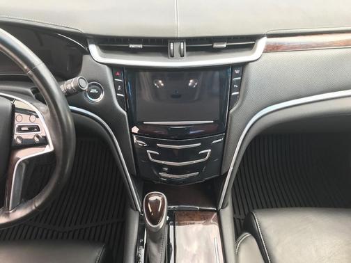 2016 Cadillac XTS Luxury