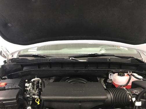 Summit White 2026 GMC Sierra 1500 AT4