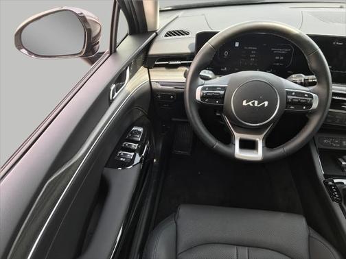 2025 Kia K5 EX