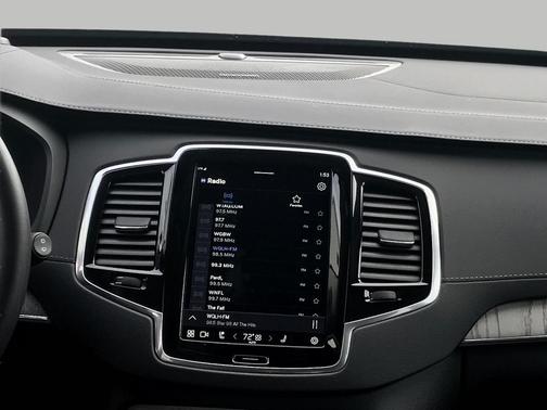 2025 Volvo XC90 B6 Ultra