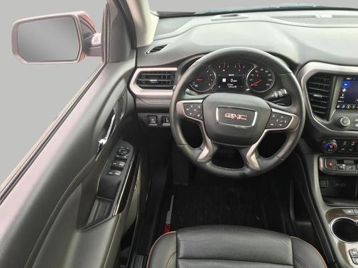 2023 GMC Acadia AWD AT4