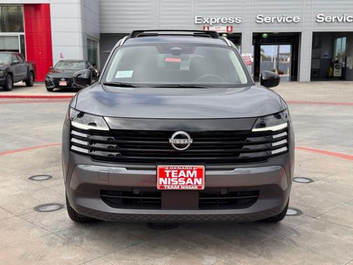 Gun Met 2026 Nissan Kicks SV