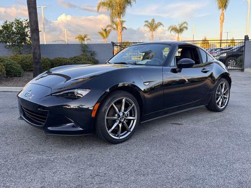 2022 Mazda MX-5 Miata RF Grand Touring