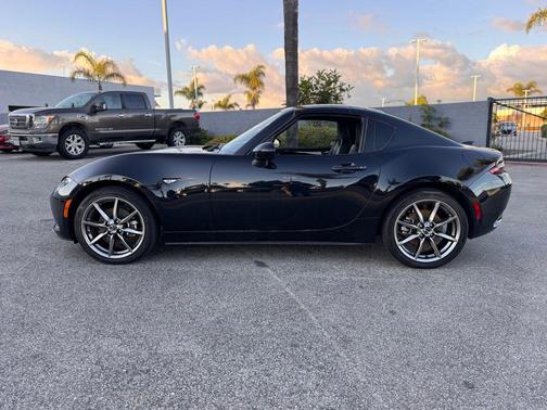 2022 Mazda MX-5 Miata RF Grand Touring