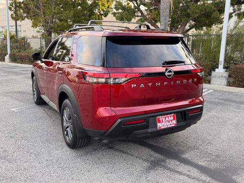 Scarlet 2026 Nissan Pathfinder SV