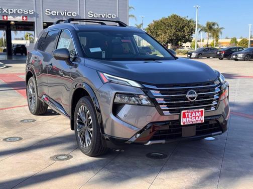 Gun Met 2026 Nissan Rogue Platinum