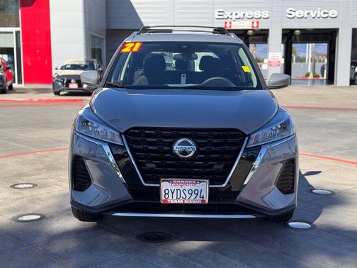 2021 Nissan Kicks SV