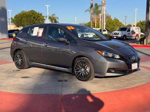 2025 Nissan Leaf S