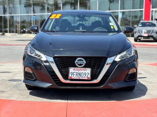 2022 Nissan Altima 2.5 SV