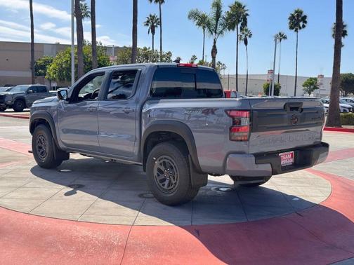 2025 Nissan Frontier PRO-4X