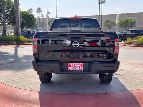 2026 Nissan Frontier S