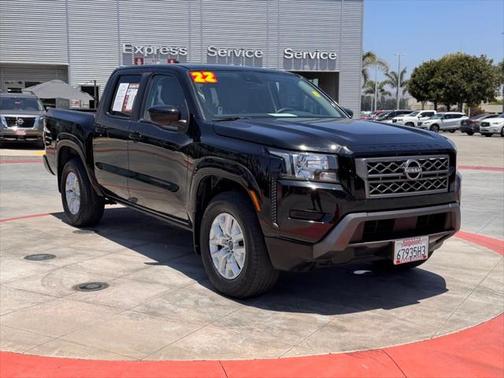2022 Nissan Frontier SV