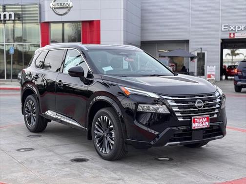 2025 Nissan Rogue Platinum
